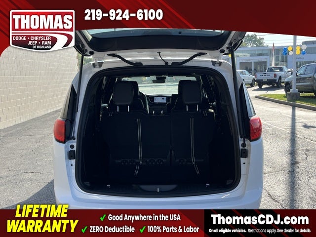 2026 Chrysler Voyager LX