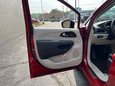 2024 Chrysler Pacifica Limited