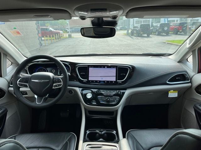 2024 Chrysler Pacifica Limited