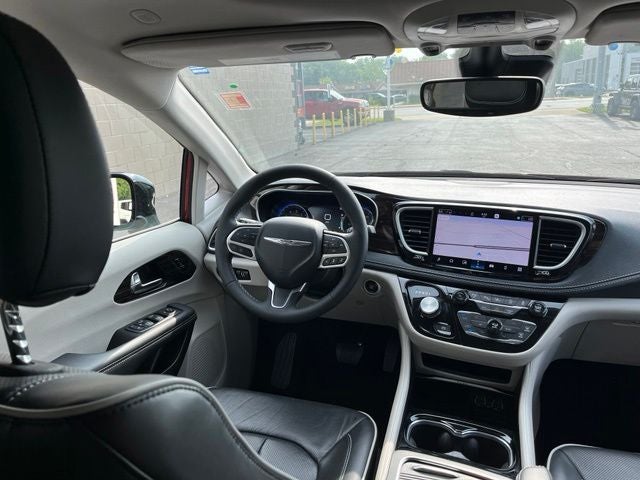2024 Chrysler Pacifica Limited - Photo 39