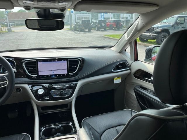 2024 Chrysler Pacifica Limited