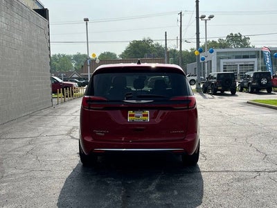 2024 Chrysler Pacifica Limited