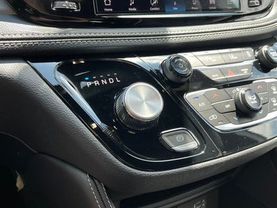 2027 Chrysler Pacifica Limited