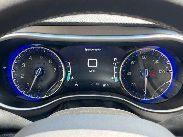 2027 Chrysler Pacifica Limited