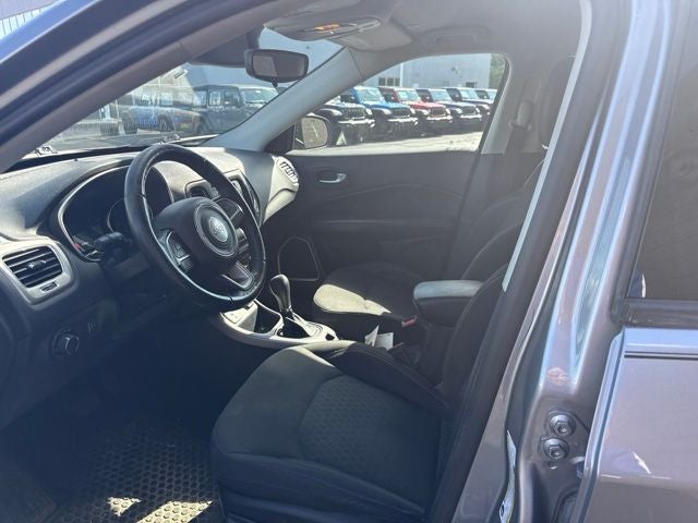 2017 Jeep Compass Sport