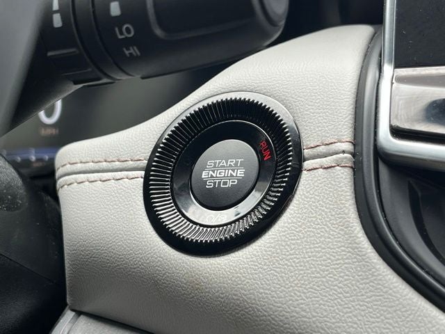 2025 Jeep Compass Limited - Photo 27