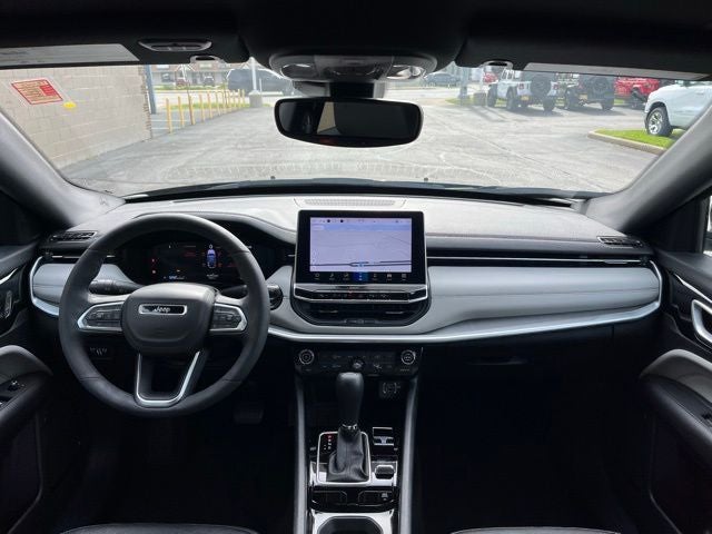 2024 Jeep Compass Limited - Photo 37