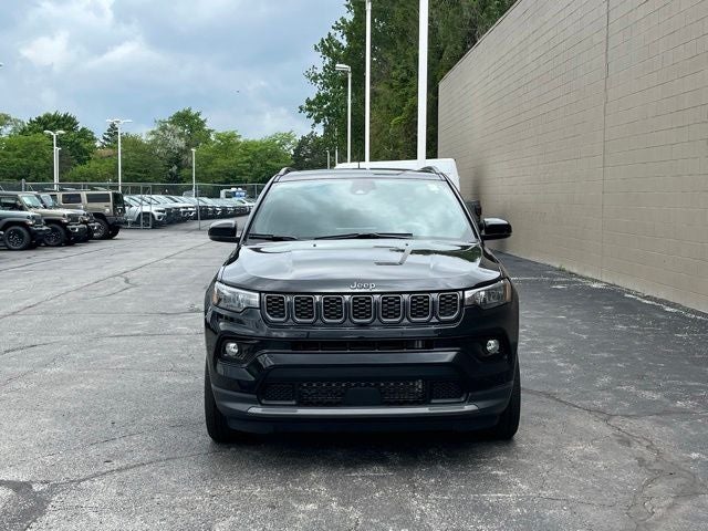 2025 Jeep Compass Limited - Photo 13