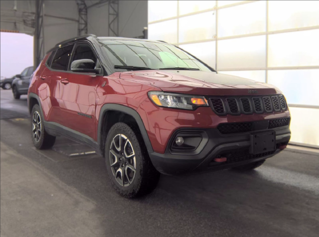 2025 Jeep Compass Trailhawk
