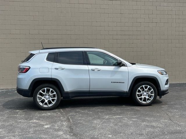 2024 Jeep Compass Latitude Lux - Photo 10