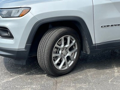 2024 Jeep Compass Latitude Lux