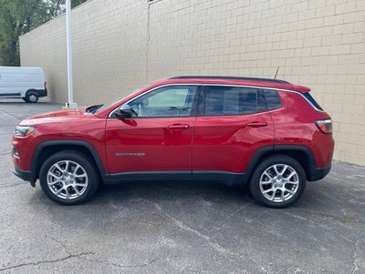 2024 Jeep Compass Latitude Lux