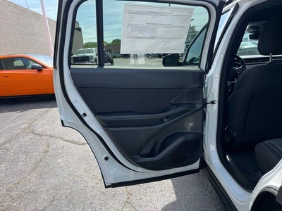 2026 Jeep Cherokee Laredo