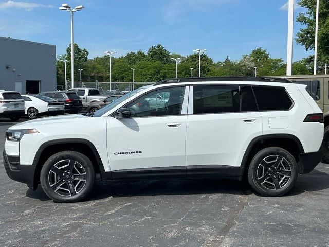 2026 Jeep Cherokee Laredo