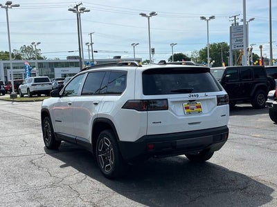 2026 Jeep Cherokee Laredo