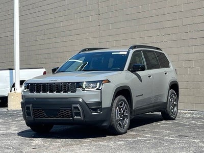 2026 Jeep Cherokee Laredo