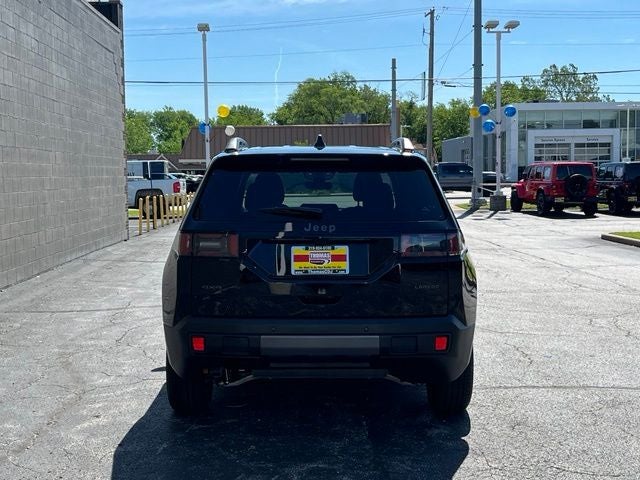 2026 Jeep Cherokee Laredo