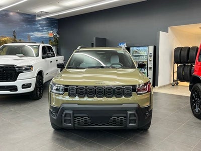 2026 Jeep Cherokee Laredo