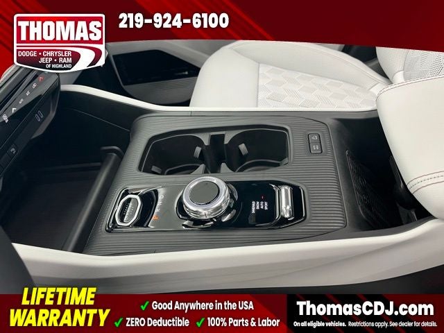 2026 Jeep Cherokee Overland