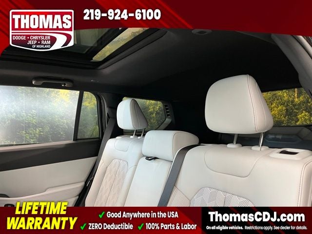 2026 Jeep Cherokee Overland