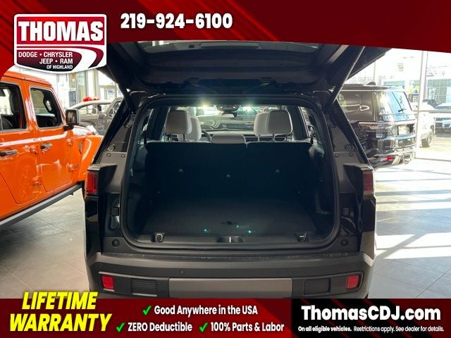 2026 Jeep Cherokee Overland