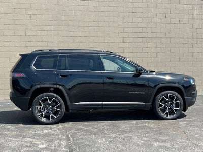 2026 Jeep Cherokee Overland