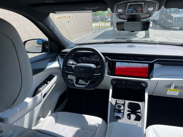 2026 Jeep Cherokee Overland