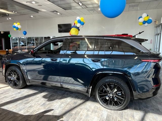 2024 Jeep Wagoneer S Launch Edition