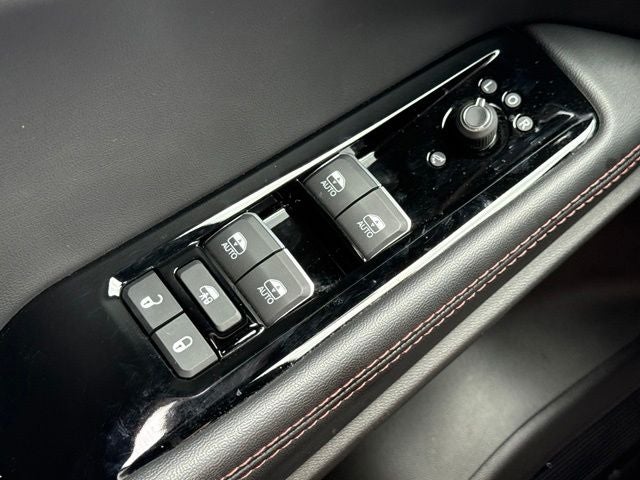2025 Jeep Wagoneer S Launch Edition - Photo 32