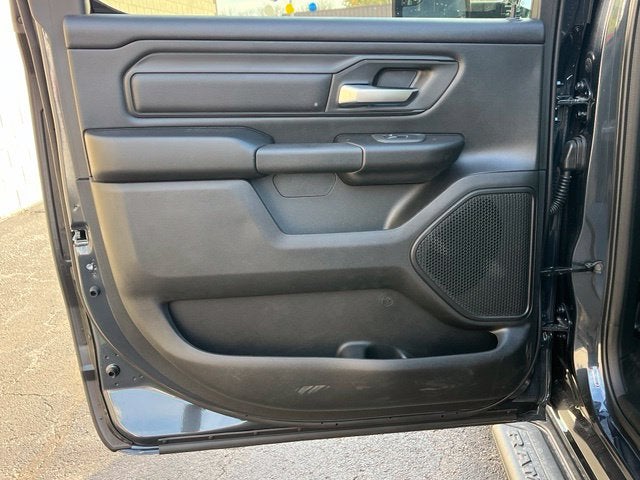 2027 RAM 1500 Express