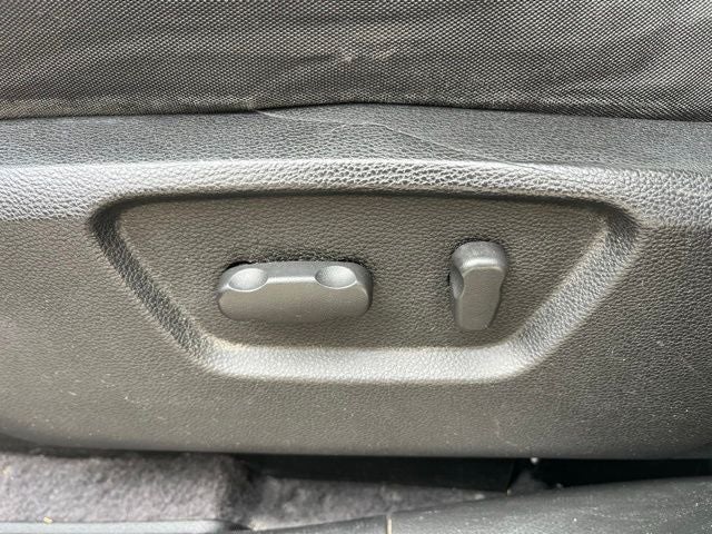 2012 Chevrolet Captiva Sport 2LS 2LS