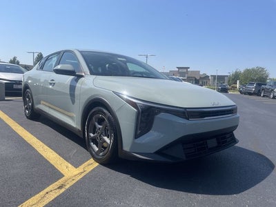 2025 Kia K4 LXS
