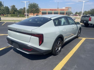 2025 Kia K4 LXS