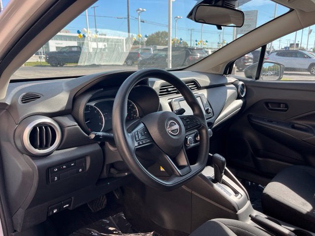 2023 Nissan Versa 1.6 S