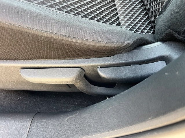 2023 Nissan Versa 1.6 S