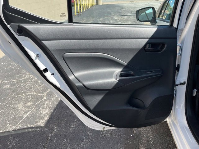 2023 Nissan Versa 1.6 S