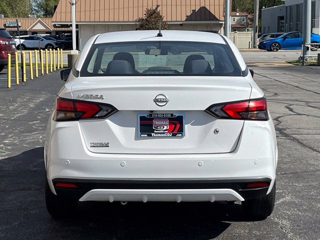 2023 Nissan Versa 1.6 S