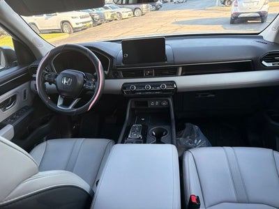 2025 Honda Pilot Base