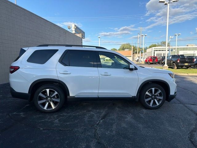 2025 Honda Pilot Base