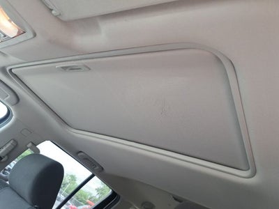 2005 Nissan Pathfinder SE