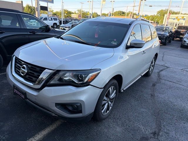 2019 Nissan Pathfinder SV