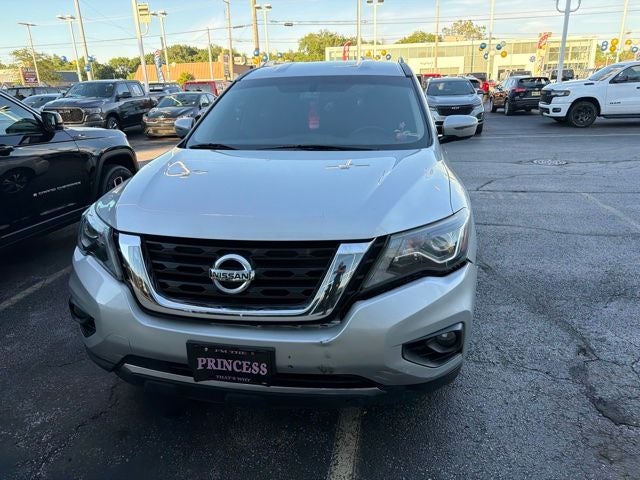 2019 Nissan Pathfinder SV