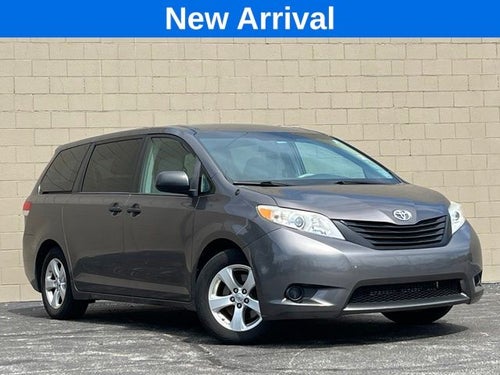 2013 Toyota Sienna L 7 Passenger