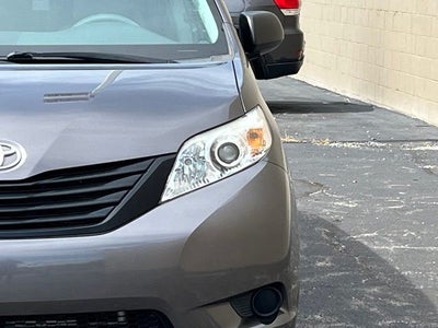 2013 Toyota Sienna L 7 Passenger