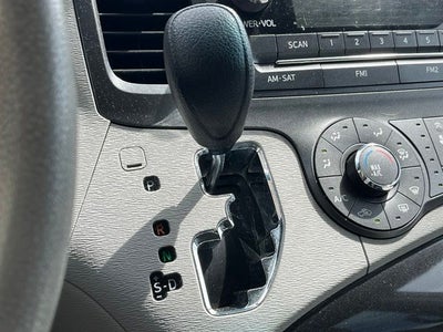 2013 Toyota Sienna L 7 Passenger