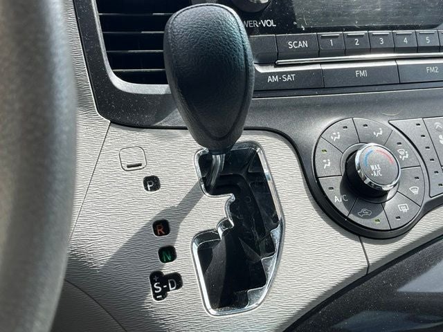 2013 Toyota Sienna L 7 Passenger
