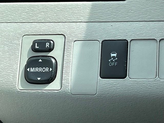 2013 Toyota Sienna L 7 Passenger