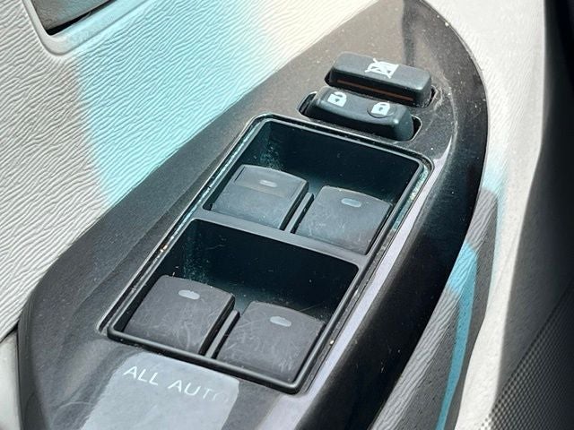 2013 Toyota Sienna L 7 Passenger