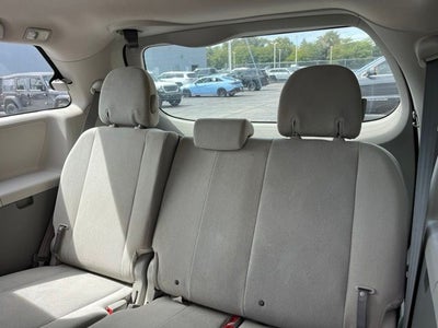 2013 Toyota Sienna L 7 Passenger