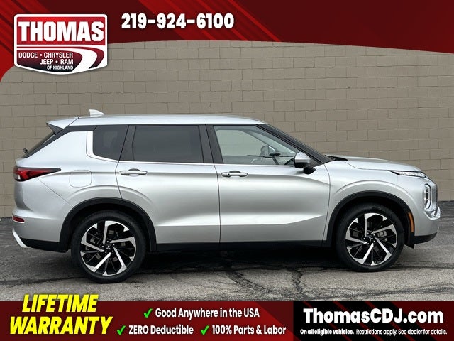 2024 Mitsubishi Outlander SE